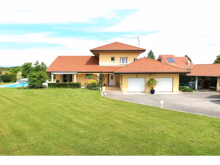 74500 larringes.prox commerces.tb villa f5 de 170 m²hab avec piscine sur 1820m²de terr pla