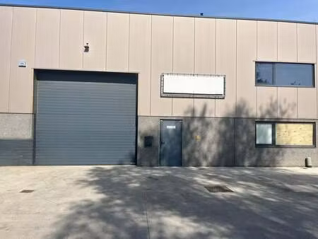 bien professionnel à louer à emblem € 1.800 (l7zfd) - oreon properties herentals | zimmo