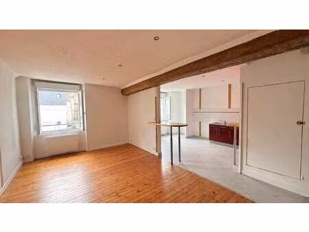 vente immeuble à vihiers (49310) : à vendre / 138m² vihiers