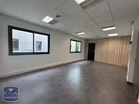local commercial à louer 50.75 m² - avignon (84) - 870€