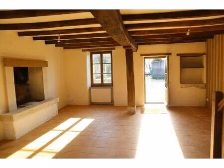 maison 3 chambres récemment rénovée  sur terrain 1186m2