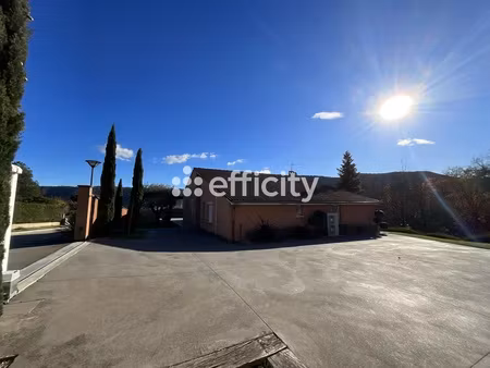 maison 6 pièces - 180 m²