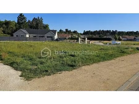 terrain de 672 m² à bray-en-val