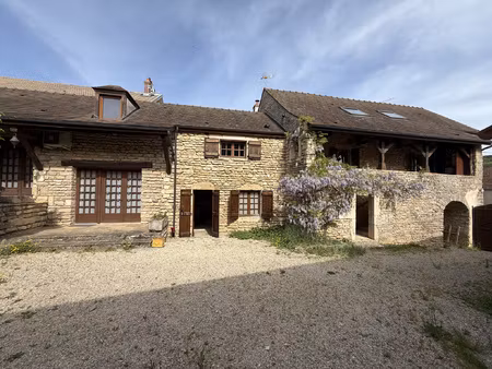 maison ancienne idéale pour un gîte ou une maison d'hôtes