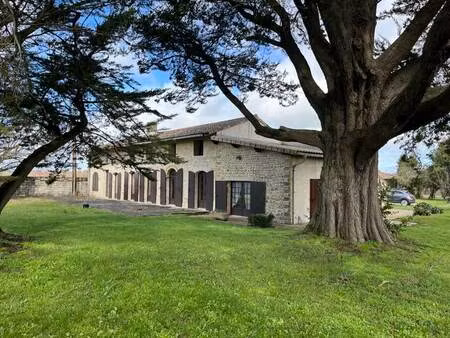 vente maison 6 pièces 268 m² bégadan (33340)