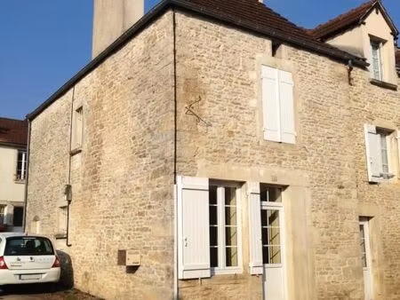 maison 3 pièces 55 m²