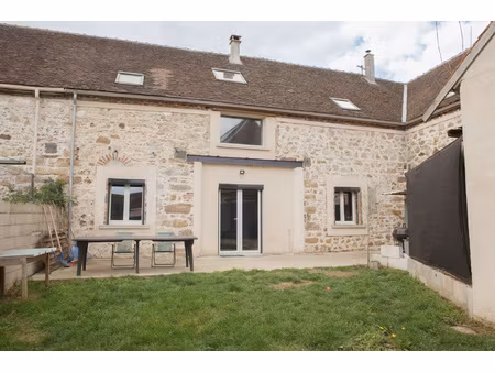 jolie maison 4 chambres à perceneige