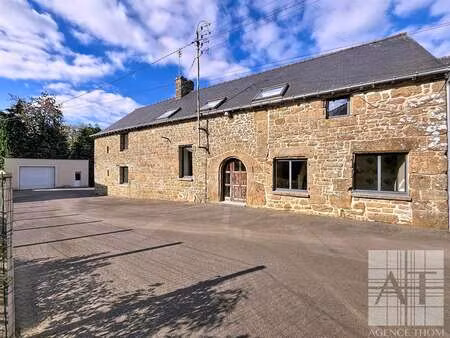 vente longère et corps de ferme piscine à hercé (53120) : à vendre piscine / 376m² hercé