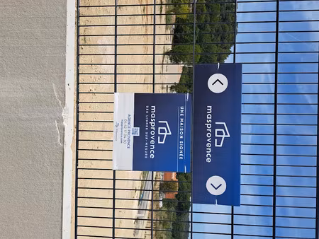 vente terrain 322 m² à volx (04130)  95 000 €