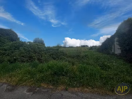 vente terrain 11865 m² à saint-germain-d'esteuil (33340)  90 000 €