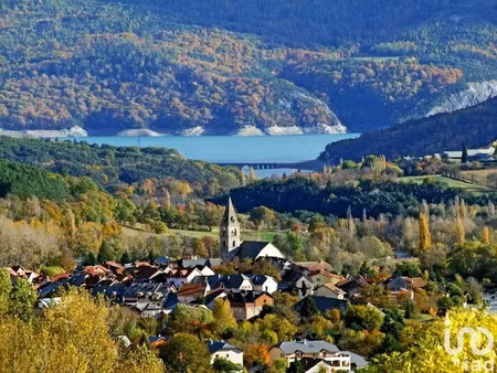 vente locaux professionnels 67 m² à chorges (05230)  98 500 €