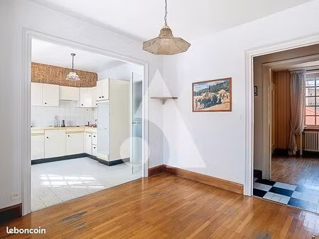 maison de village 6 pièces 130 m²