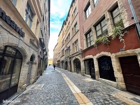 appartement 2 pièces 57 m²