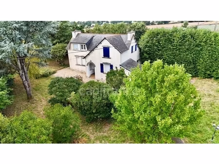maison à vendre 6 pièces cleden poher (29)