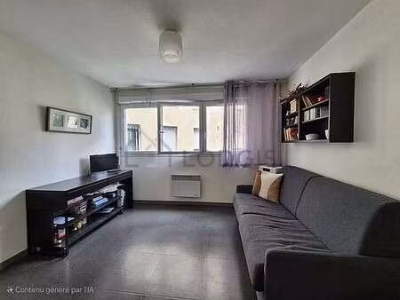 studio meublé avec ascenseur