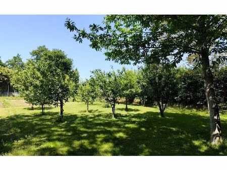 terrain landivisiau m² t- à vendre  68 593 €