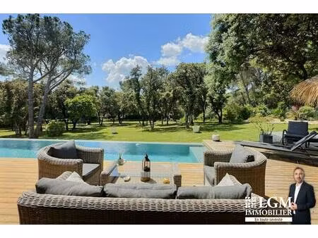 villa de 139 m2 sur 5000 m2 de terrain