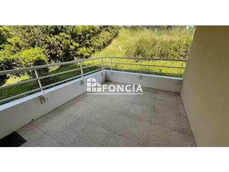 t3 terrasse sans vis à vis