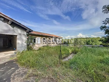 maison saint genes de lombaud 4 pièce(s)