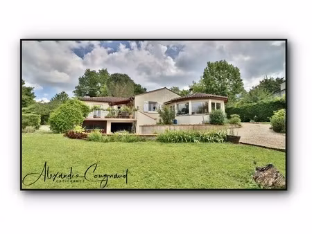 à vendre - saint-amancet (81) - maison p6 de plain-pied d'environ 146 m² - 3 chambres - te