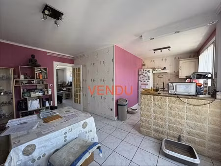 appartement t4 avec balcon  saint-priest-en-jarez