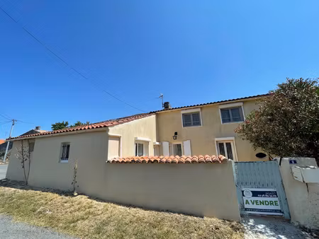 maison non mitoyenne t5 r+1 à proximité de saint savinien