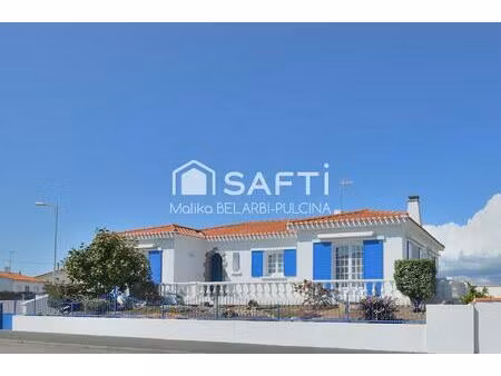 spacieuse maison familiale avec jardin arboré