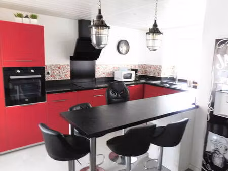 87260 saint-hilaire-bonneval - maison de 166 m²  à vendre