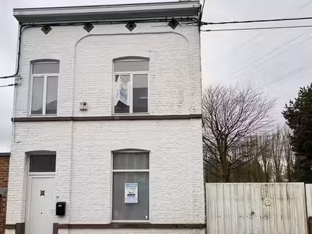 grande maison 3 chambres avec grenier aménageable + jardin