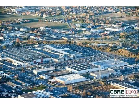 vente bureau lons 1 470 m²