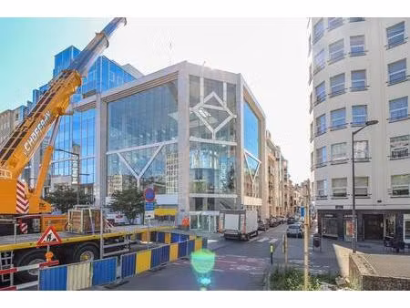 accueil en vente à av. de la toison d'or 60  saint-gilles  belgique | century 21®