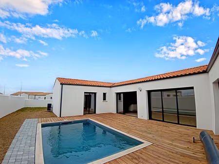 villa plain pied piscine garage