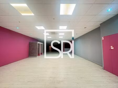 location local commercial 187m² lempdes 63370