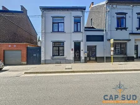 grand maison à vendre à marchienne-au-pont