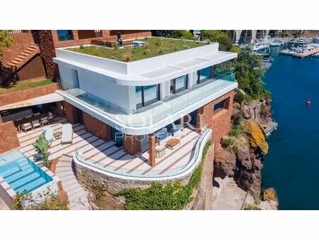 villa de luxe de 4 pièces en location théoule-sur-mer  france