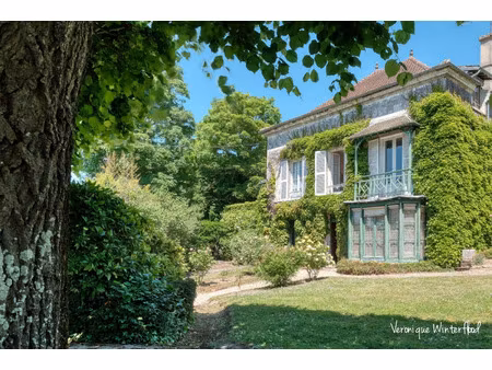 propriété à vendre nezel 8 pièce(s) 231m2 440 000€