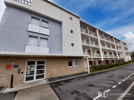 bruz - appartement de type 'studio' meublé  d'environ 27.75m².