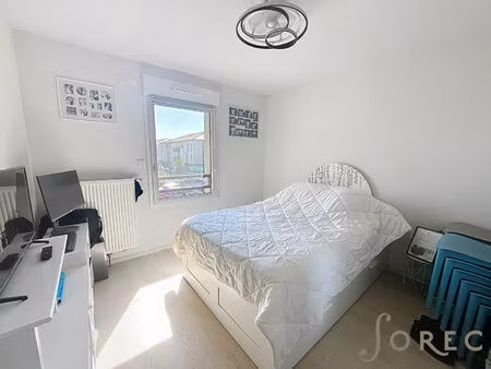 appartement maizieres les metz 2 pièce(s) 42.93 m2 - balcon - 2 places de parking