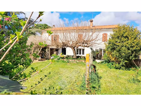 disponible - maison fermette terssac 8 pièces 150 m2 sur terrain 3238m²