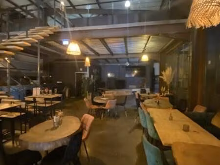 vente local commercial 526m2 saint-cyprien 66750 - 165000 € - surface privée