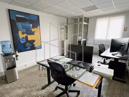 a louer / bureaux 54 m2 / maromme