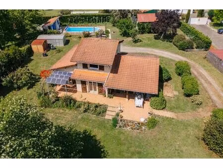 vente maison 4 pièces 111 m² pey (40300)