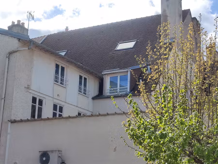 appartement t4 en duplex – 77 46 m² habitables – nuits-saint-georges centre