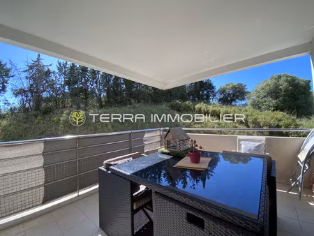 t3 de 66m2 + 12m2 vue campagne sans vis à vis - les terras