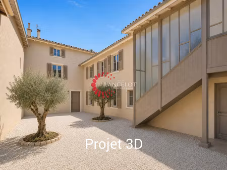 maison de village 350 m2 à rénover