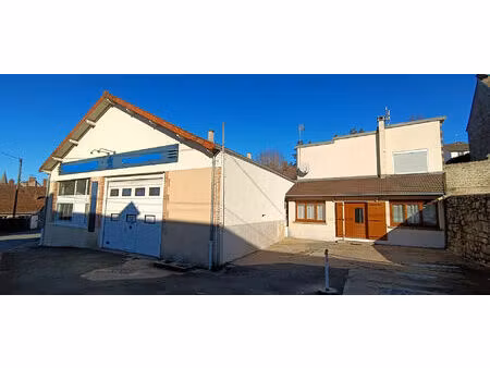 centre felletin maison 75 m2 et bâtiment de 216 m2