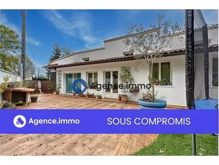 vente maison 5 pièces 131 m² saint-pierre-d'irube (64990)