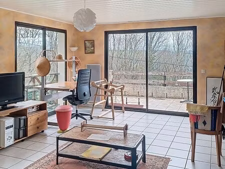 maison de 235m² et 1hectare sans vis à vis
