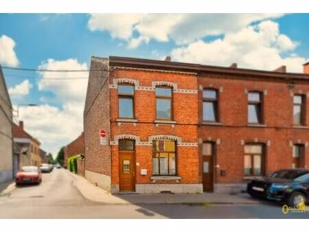 *** plus de visite possible / sous-compromis *** maison 3 f