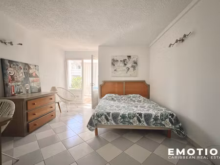 location meublée appartement 1 pièce 31 m² à saint-martin (97150)  880 €